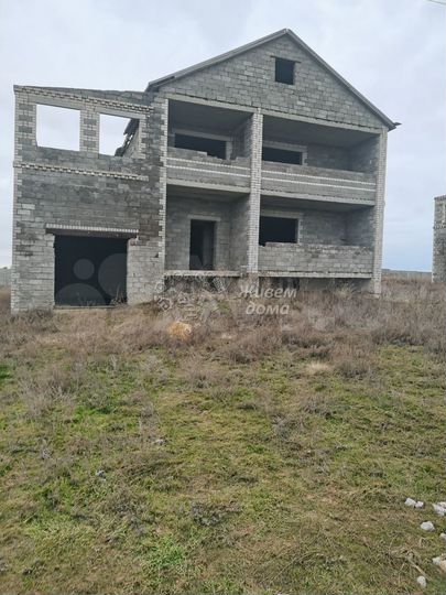 Дом 180 м² на участке 17 сот.