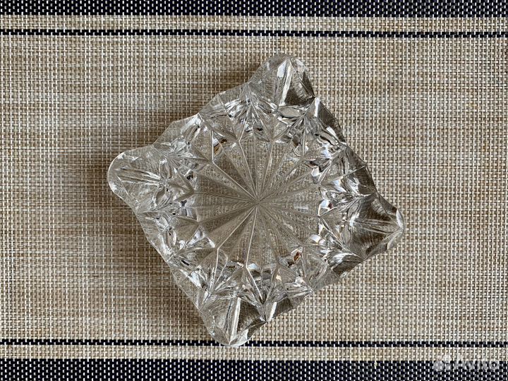 Хрустальная пепельница