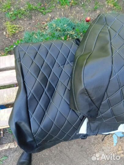 Автомобильные чехлы из экокожи На Хендэ solaris