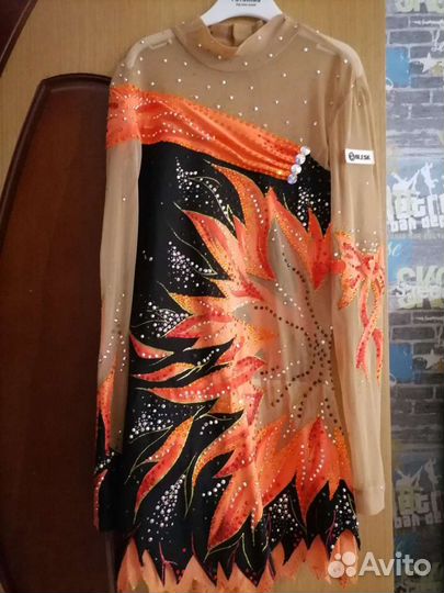 Купальник для художественной гимнастики