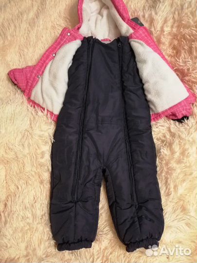 Продам комбинезон для девочки