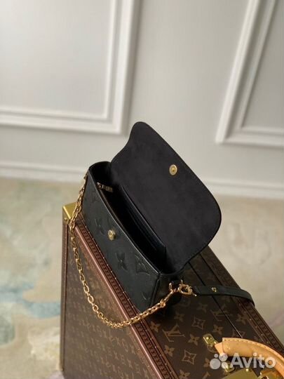 Клатч louis Vuitton wallet on chain Ivy