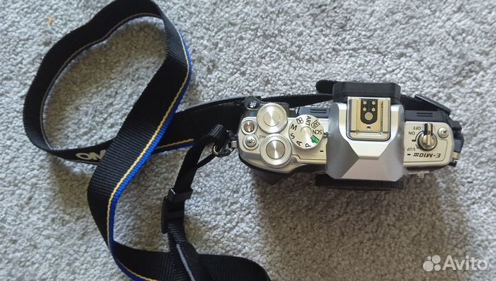 Olympus OM-D E-M10 Mark III