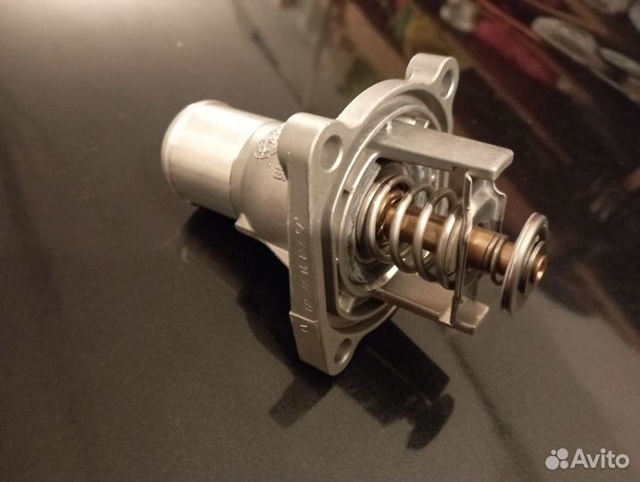 Термостат GM 24435102 для Chevrolet и Opel