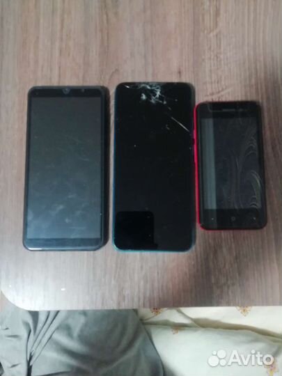 Телефоны на запчасти