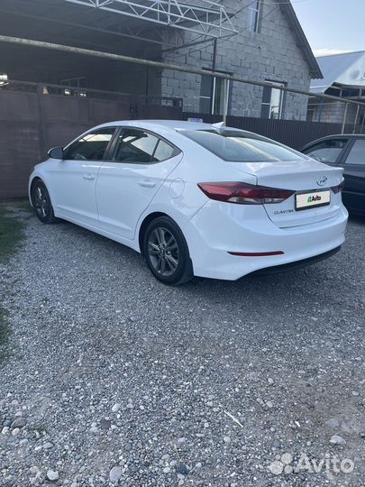 Hyundai Elantra 2.0 AT, 2018, 77 000 км