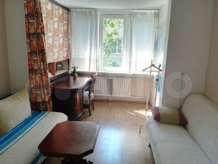 2-к. квартира, 60 м², 2/2 эт.