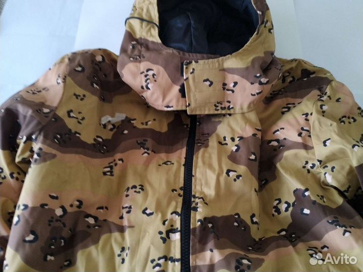 Комуфляжный костюм