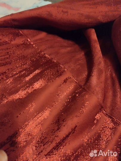 Шторы бордовые, высота 240, ширина 390