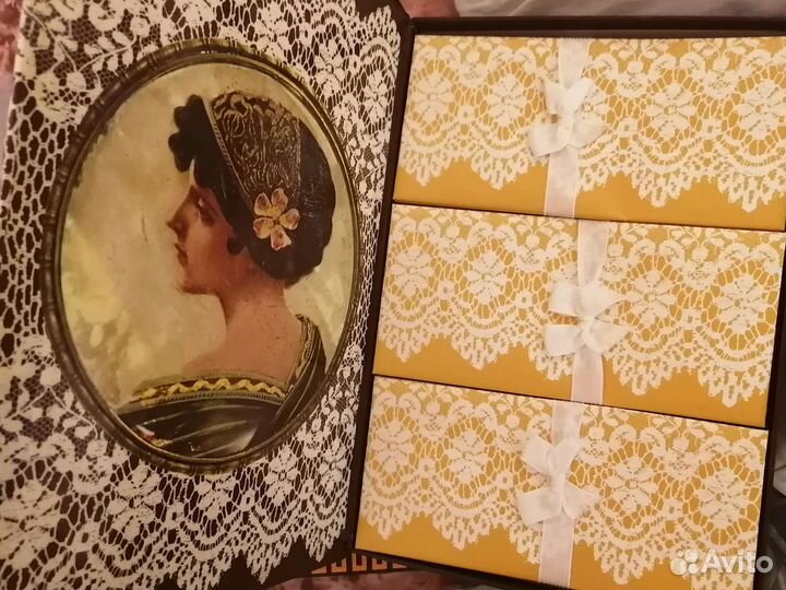 Праздничные конверты приглашения для торжеств