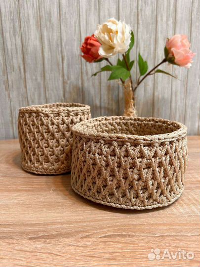 Корзина интерьерная