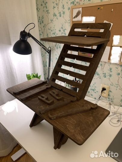 Столик для ноутбука для работы стоя (конторка)