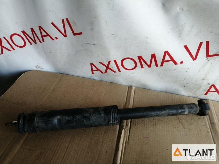 Амортизатор задний правый toyota prius