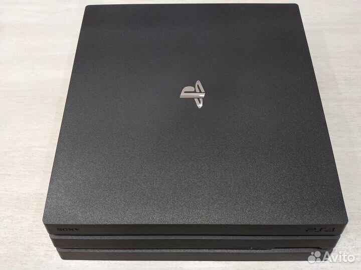 Sony PlayStation 4 Pro 1tb