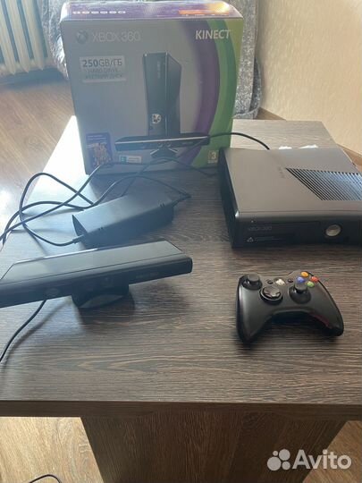 Игровая приставка xbox 360