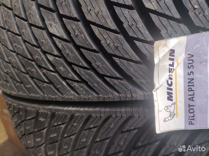 Michelin Pilot Alpin 5 SUV 275/40 R21 и 305/35 R21