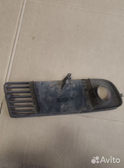 Решетка в бампер левая audi A6 C5 (1997-2000г.г.)