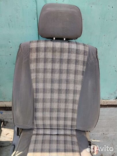 Сиденья передние Хонда Партнер EY