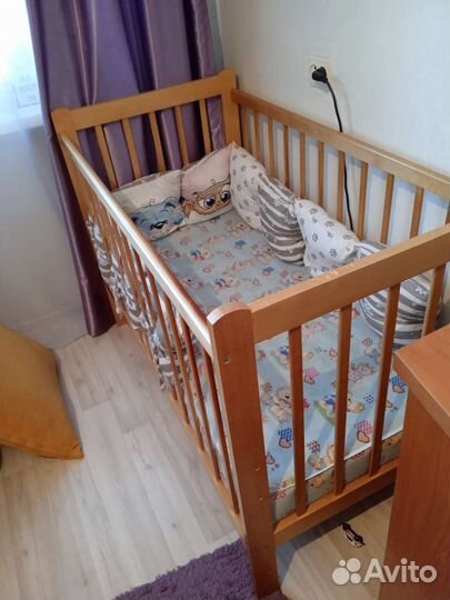 Кроватка маятник с матрасом