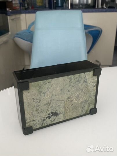 Шкатулка малахитовая