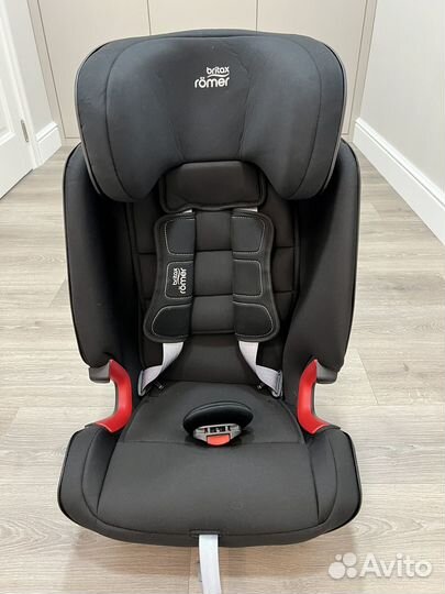 Britax Romer Advansafix IV R