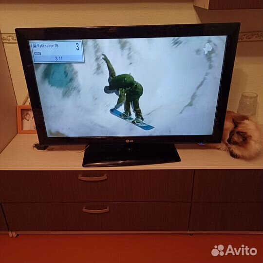 Телевизор ЖК бу