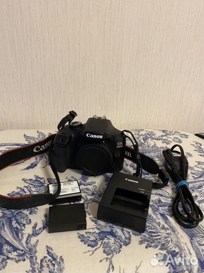 Зеркальный фотоаппарат canon 4000d