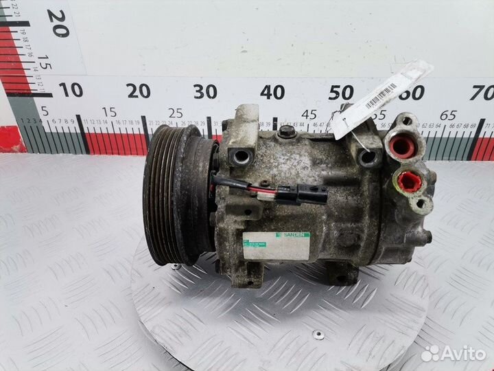 Компрессор кондиционера для Nissan Qashqai+2