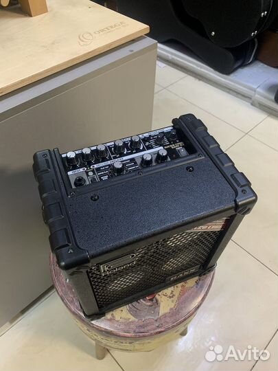 Комбо для бас-гитары Roland Micro Cube Bass RX