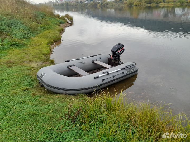 Надувная лодка 290 с мотором 5лс