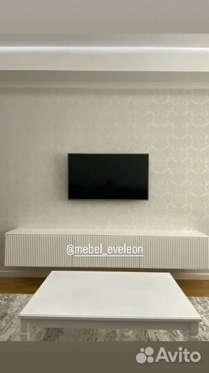 Навесная тумба под тв