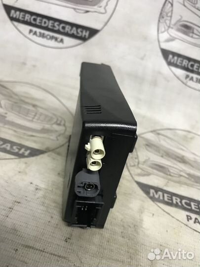 Конткатная група навигации Mercedes W246 B 2011)