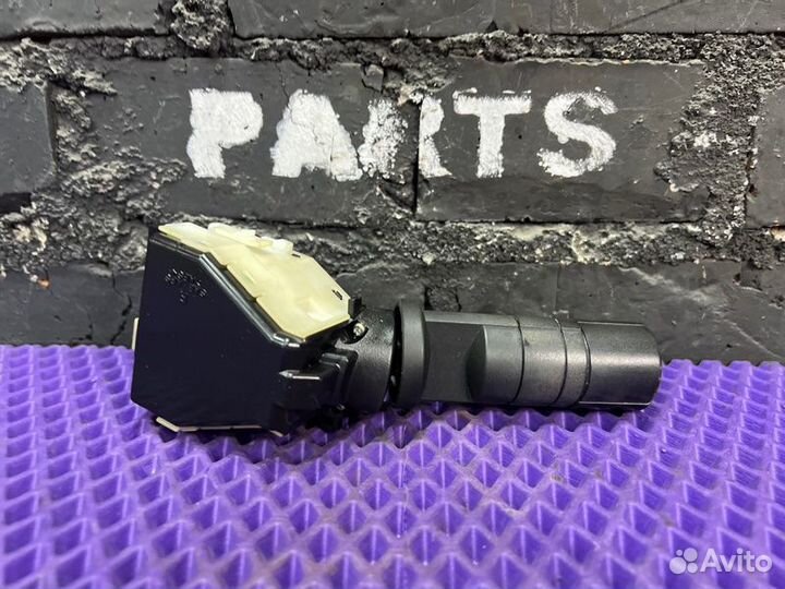 Подрулевой переключатель правый Nissan Dualis