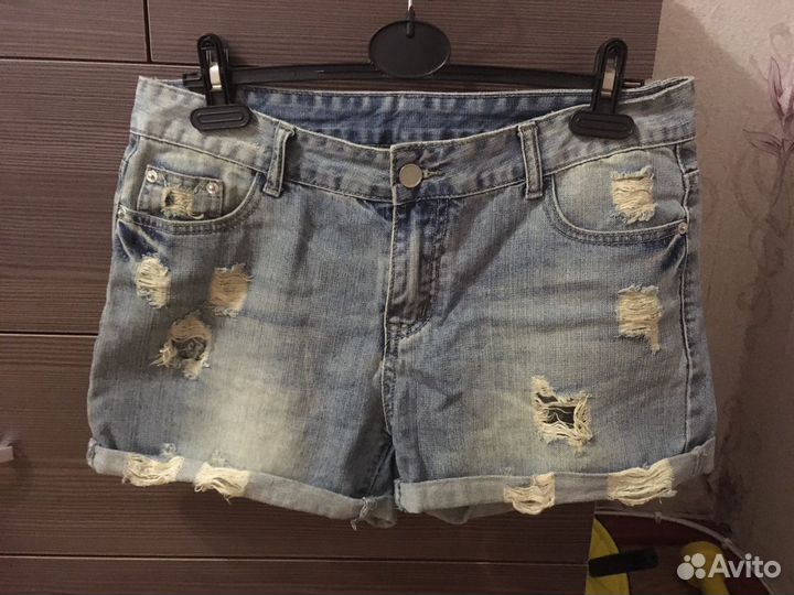 Джинсовые шорты женские