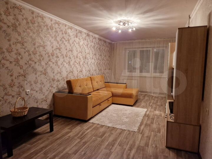 2-к. квартира, 64 м², 6/10 эт.