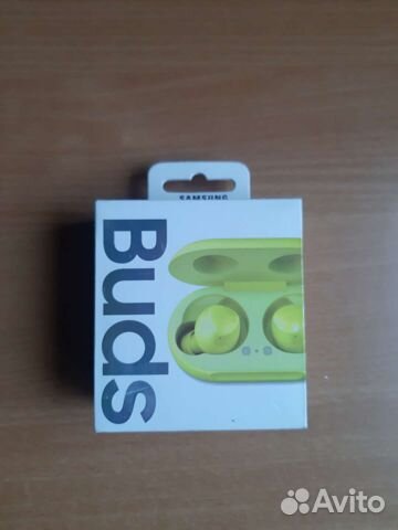 Беспроводные наушники samsung galaxy buds