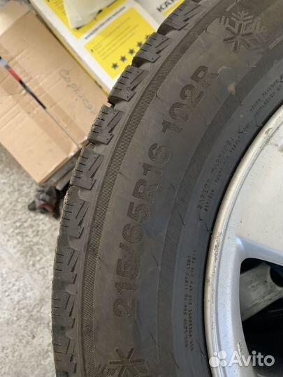 Triangle PL01 215/65 R16