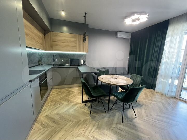 Квартира-студия, 42 м², 10/10 эт.
