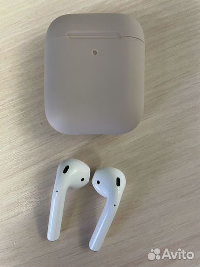 Беспроводные наушники Apple AirPods 1