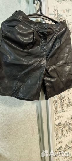 Кожаные шорты