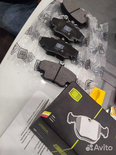 Тормозные колодки ларгус рено