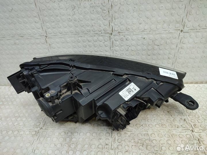 Фара левая Skoda Rapid 2019