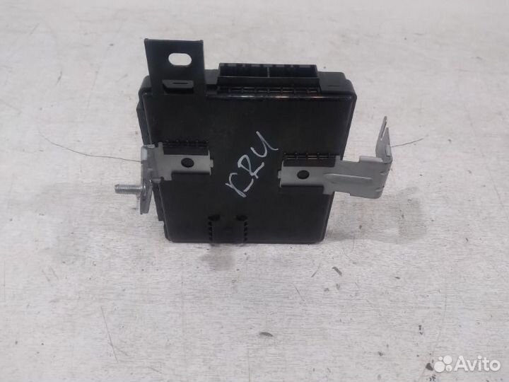 Блок управления центральным замком передний Kia