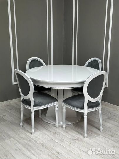 Стол и стулья с доставкой.Оплата при получении