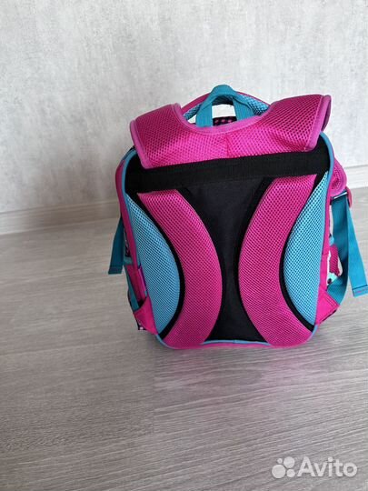 Рюкзак школьный для девочки бу