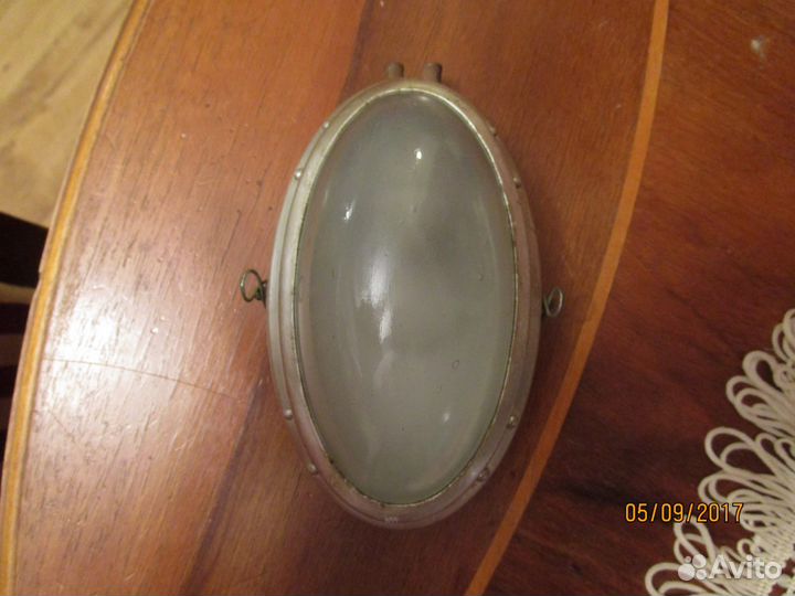 Плафон для ретро автомобиля