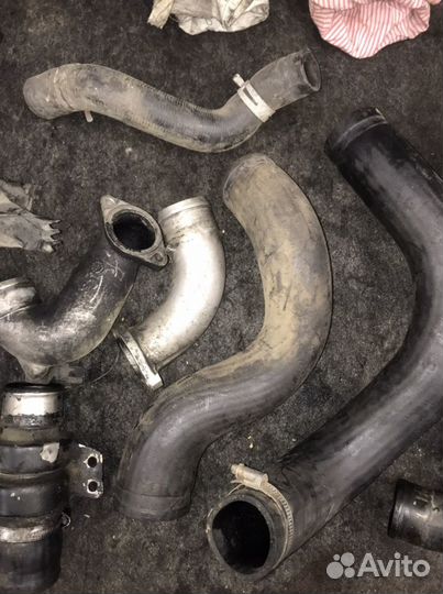 Патрубки двигателя шланги Ниссан Навара Д40 2.5d