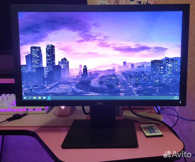 Монитор Dell 19.5