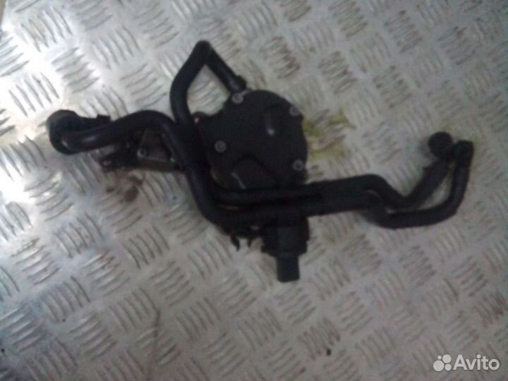 Тандемный насос тнвд И ваккумный на VWT5 1.9