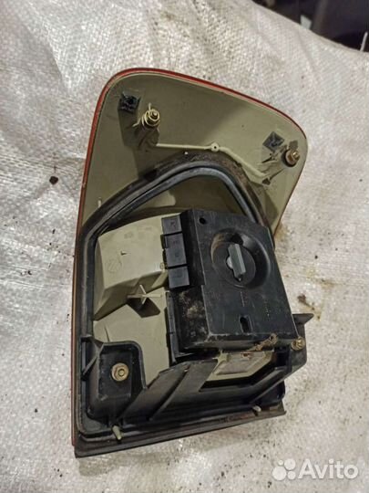 Фонарь задний